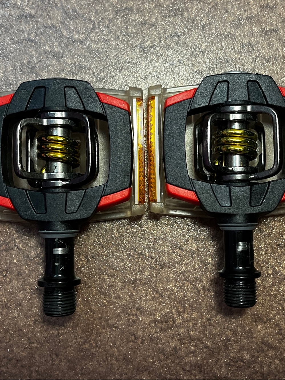 Red and Black Bike Pedal Set with Clipless Mechanism Indoor Cycling